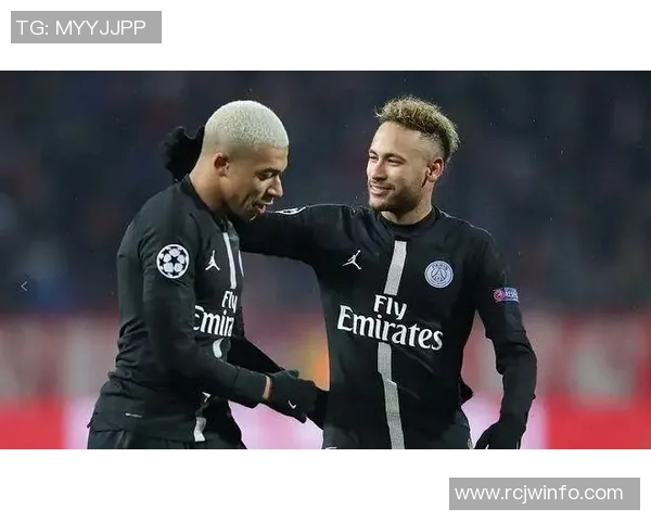 法国与爱尔兰激战正酣比赛结果引发球迷热议与期待